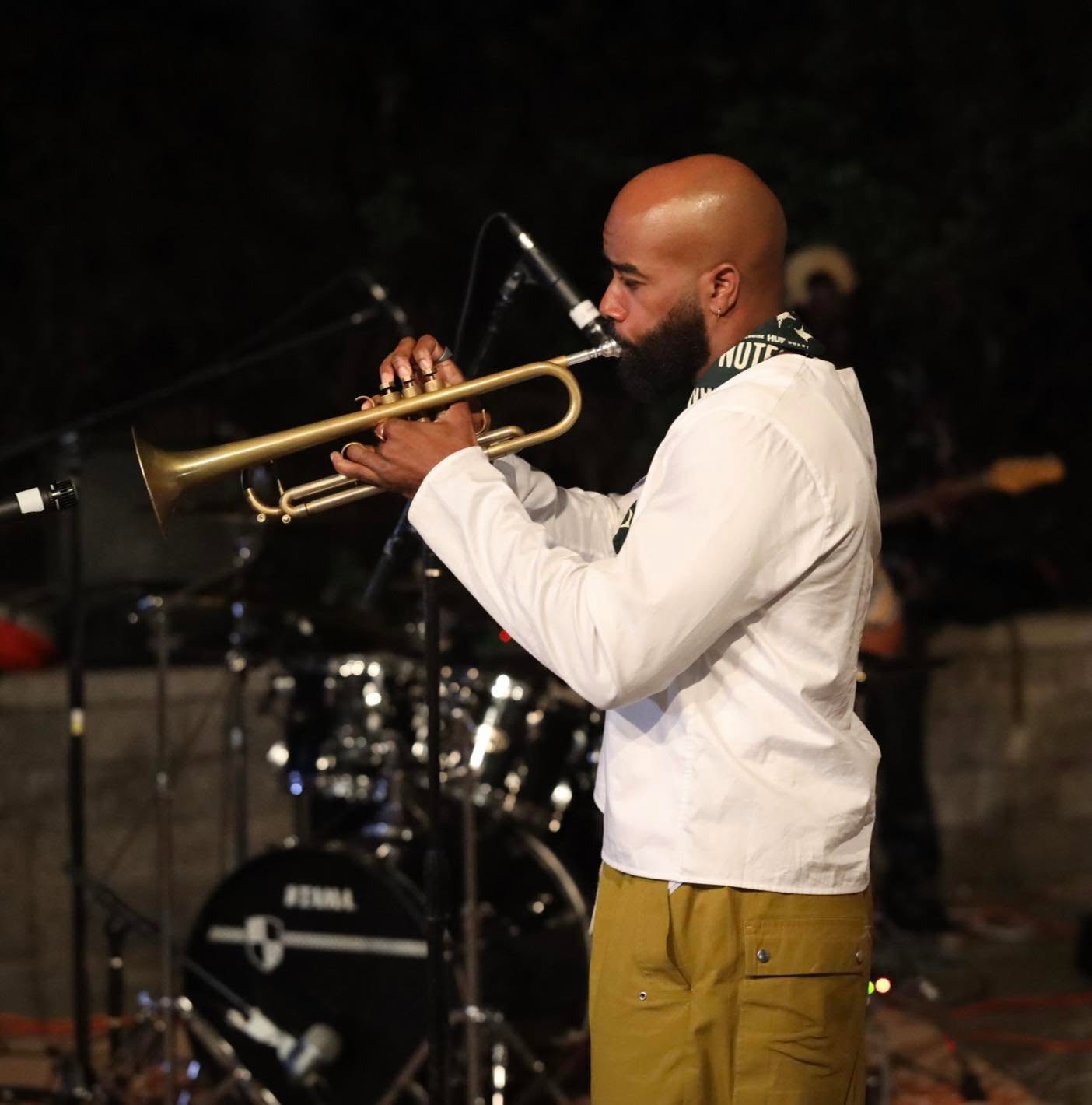 Jacksonville performer moment 8